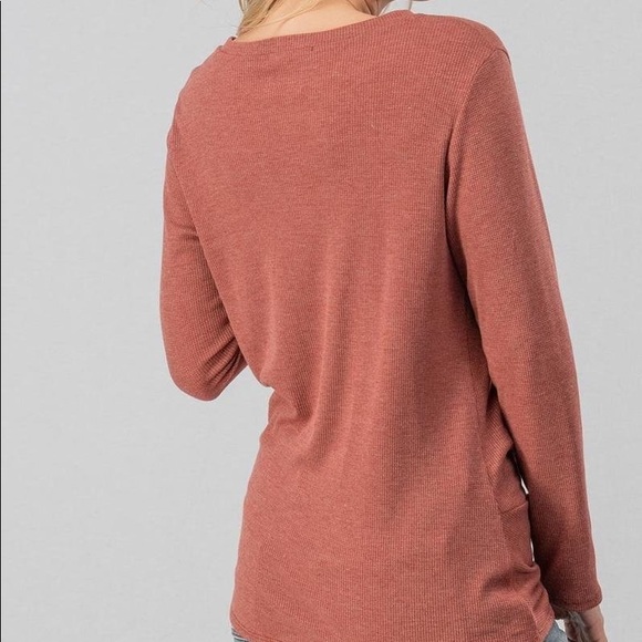 DUSTY ROSE KNOT FRONT TWISTED TOP - Picture 3 of 3